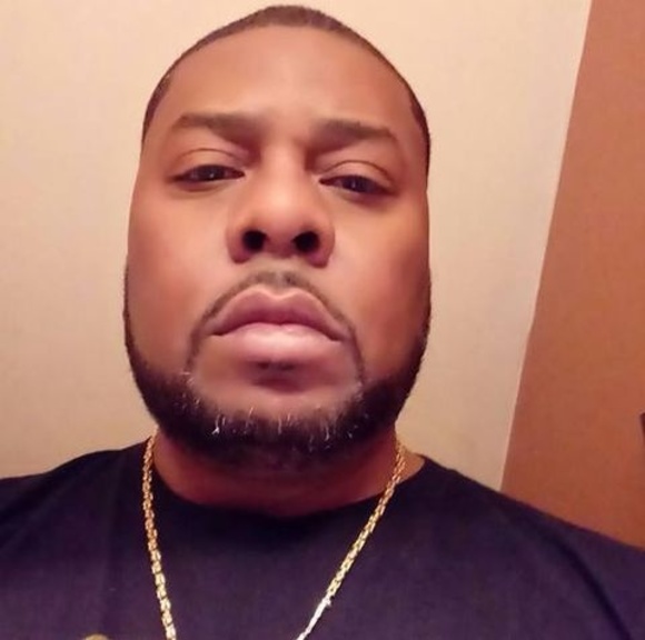 Meet your Posher, Mark - Picture 1 of 1